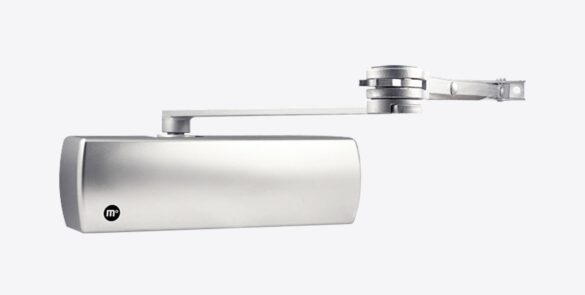 Herrajes para el sector HORECA: Cierrapuertas discretos que mejoran la experiencia en hoteles, restaurantes y cafeterías