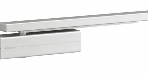 Cumplimiento EN 1154 y accesibilidad: claves del nuevo cierrapuertas aéreo MAB 1240 para tu edificio